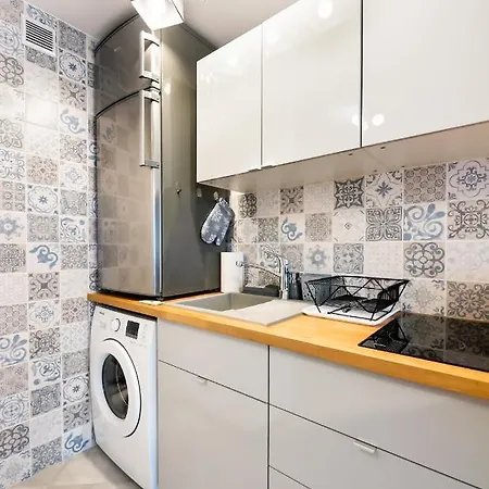 Διαμέρισμα Plac Grzybowski Blue Sky By Bookinghost Βαρσοβία