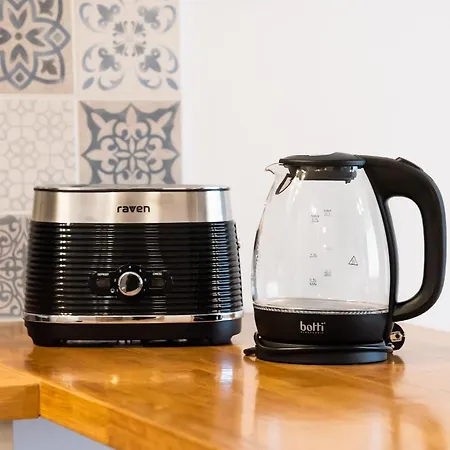 Plac Grzybowski Blue Sky By Bookinghost *