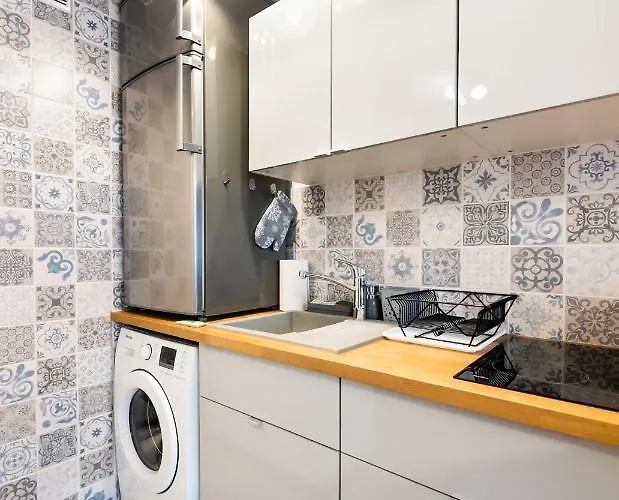 Apartment Plac Grzybowski Blue Sky By Bookinghost Warsaw